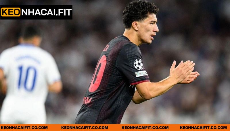 Lý do Chelsea và Man City tranh thần đồng gốc Việt của Leverkusen