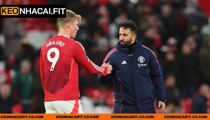 Lý do thực sự khiến Man Utd buộc bán Hojlund và các vấn đề quan trọng